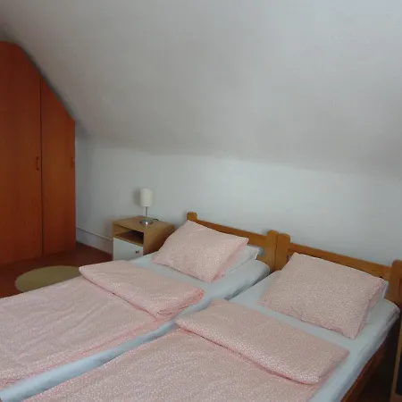 Csevi Apartmanhaz Apartment *