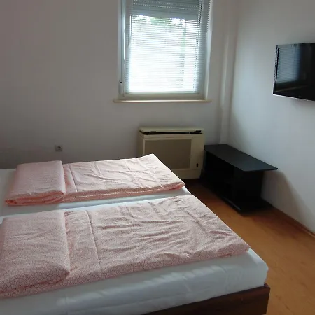 Csevi Apartmanhaz * Mezőkövesd